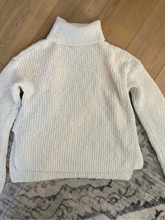 Kendall & Kylie Sweaters - Kendall & Kylie Cream Ribbed Turtleneck Sweater